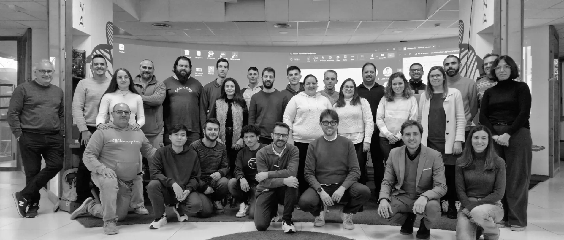 Más de 80 profesionales